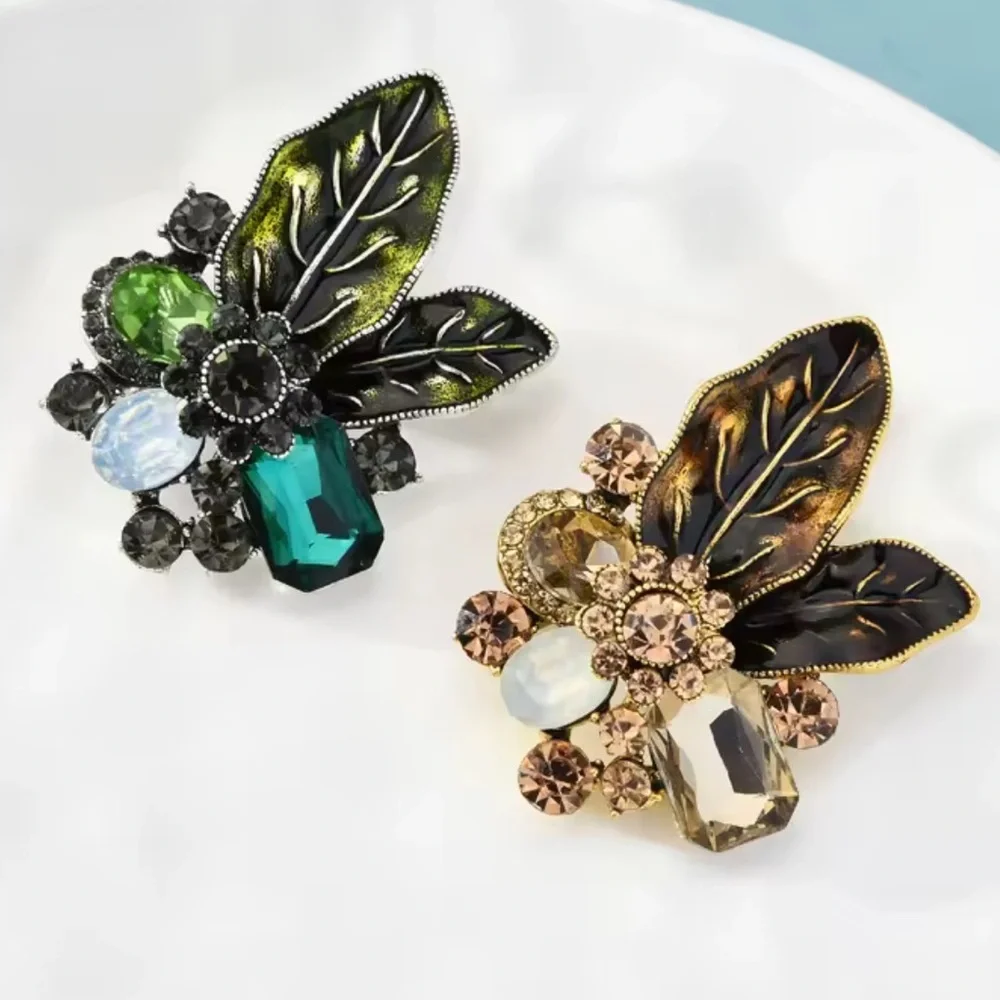 Avangarde Amber Brown Floral Crystal Brooch